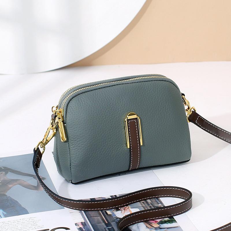 

Кожаная маленькая квадратная сумка женская новая通勤 плечевая сумка-мессенджер первый слой коровьей кожи подмышечная женская сумка 19cm*7.5cm*14cm