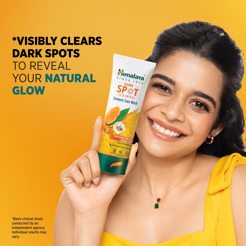 Himalaya Dark Spot Clearing Turmeric Face Wash | Reduce dark spots in 7 days | Organically sourced & Cold-pressed turmeric | 100ml