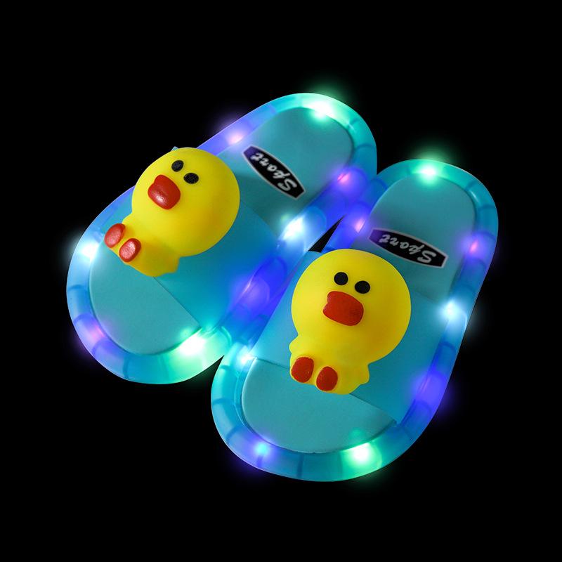 Children‘s Boys Girls Slippers Cartoon Animals Shoes Lighted Fashion Cute Shoes Bathroom Kids Gifts Toddler Slippers Flat Heels