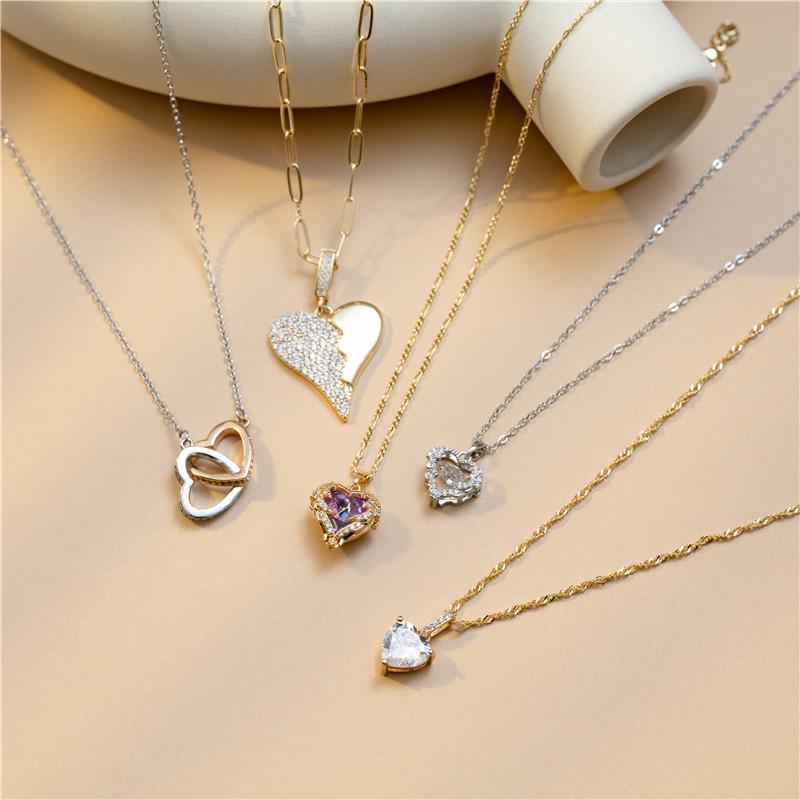 18K Gold Heart Series Copper Necklace with 3-Color Zirconia and Water Ripple Clavicle Chain