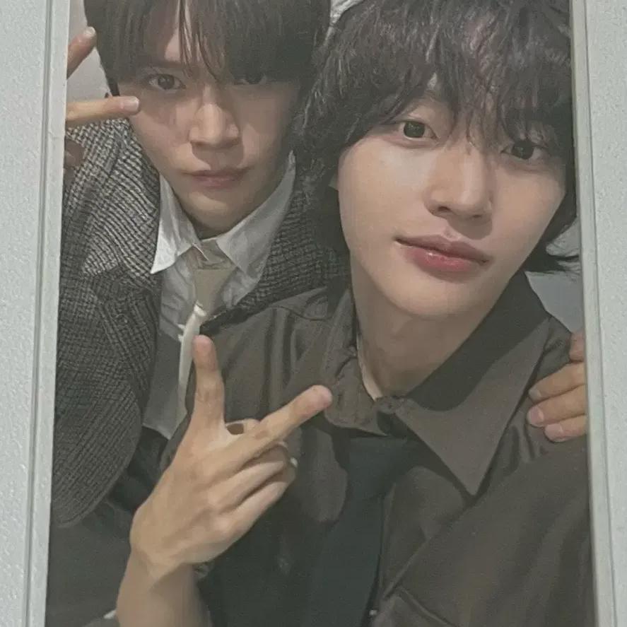 

Riize Japan Fanmeeting Unit Trading Card Stone And Beanie Eunseok Wonbin Photo Card