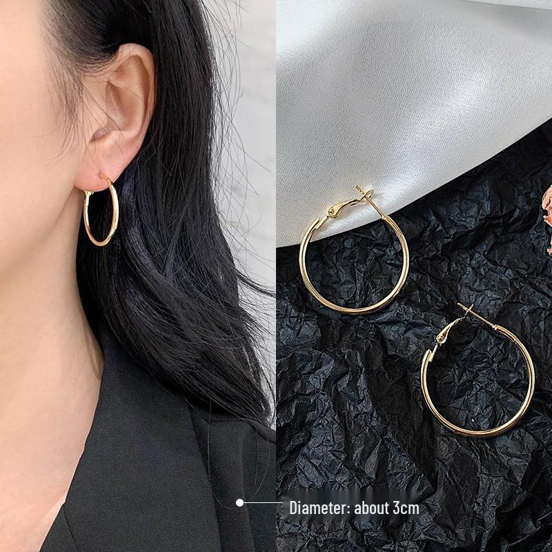 Double Layer Geometric Hoop Earrings - Women's Light Luxury Versatile Ear Cuffs, European & American Style, Exaggerated Circle Dangles Jewelry.