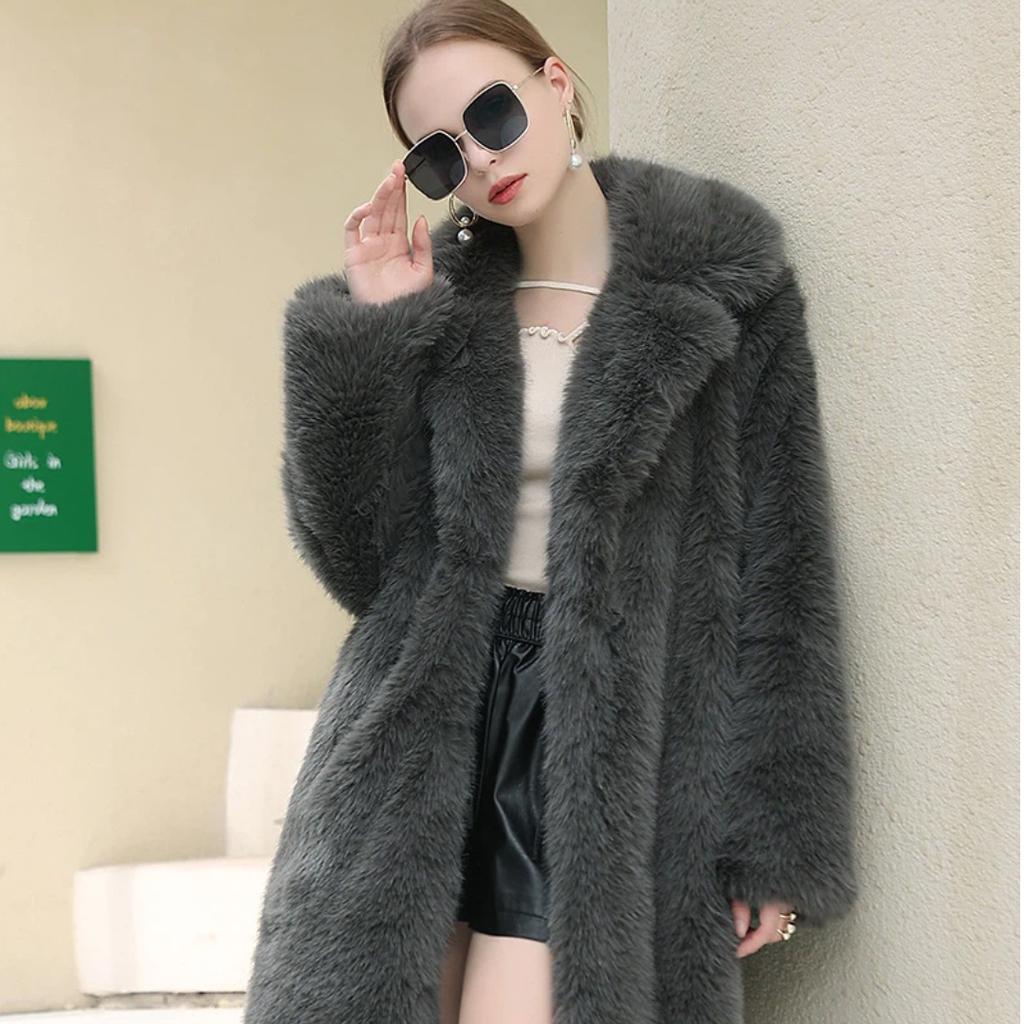 Autumn And Winter New Fur Coat Women's Long Style Imitation Fox Fur