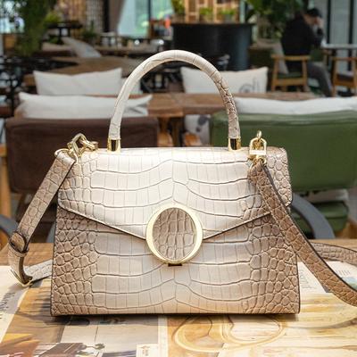 Borsa da donna di nicchia alla moda con texture, nuova texture, piccola borsa quadrata da pendolare, borsa a spalla singola, borsa a mano, borsa da donna alla moda