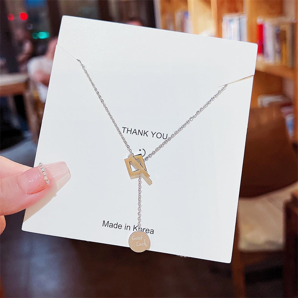 Korean 18K Gold Titanium Steel Women's Clavicle Necklace - Versatile, High-End, Non-Fading Temperament Choker.