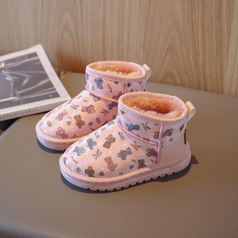 Girls' Warm Bear Snow Boots 2025 Winter Children's Piled Thickened Cotton Shoes Medium and Large Children's Boys' Leather Boots