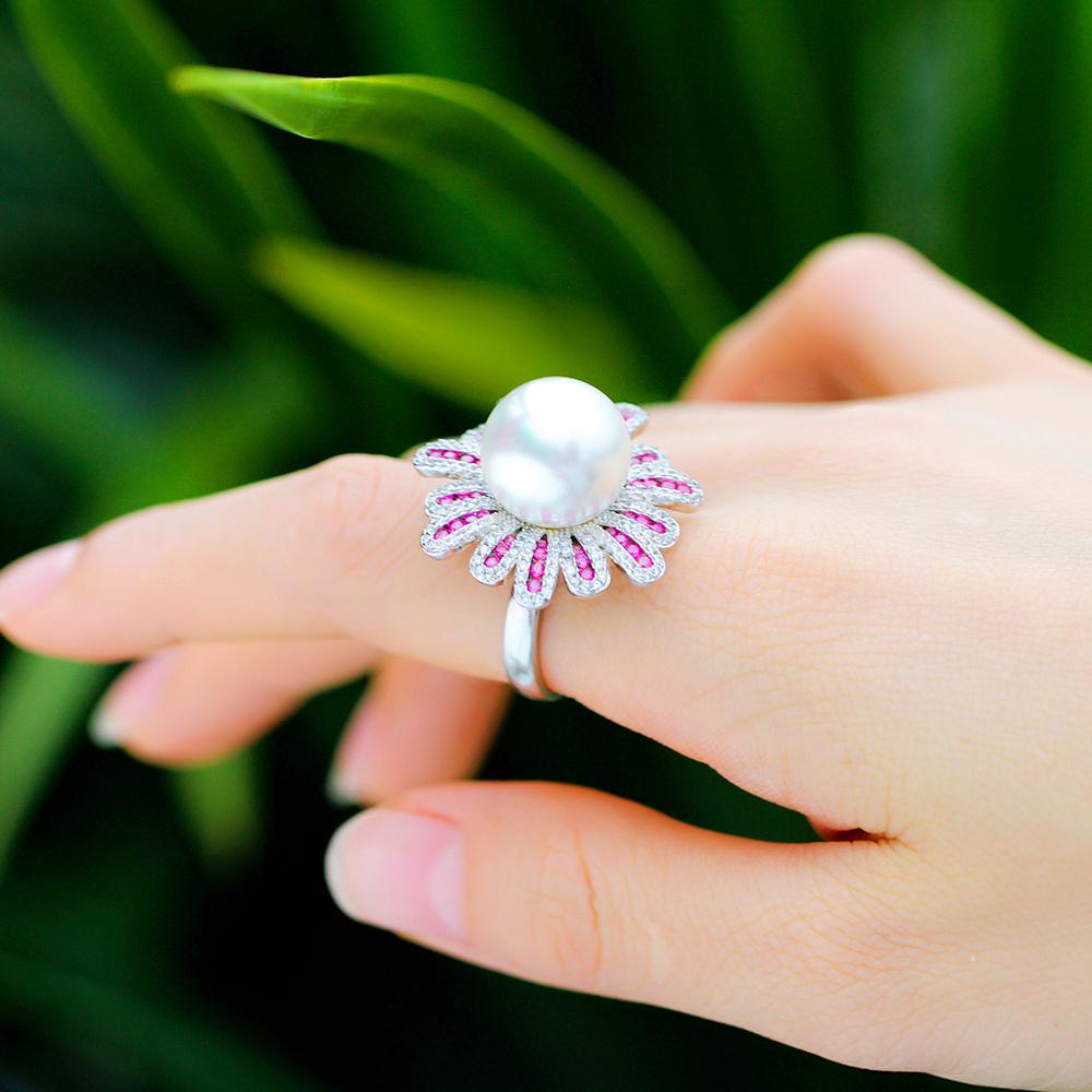 CMM Jewelry Resizable Luxury Big Chunky Fuchsia Cubic Zirconia Flower Artificial Pearl Rings for Women Engagement Party Wear Jewellery