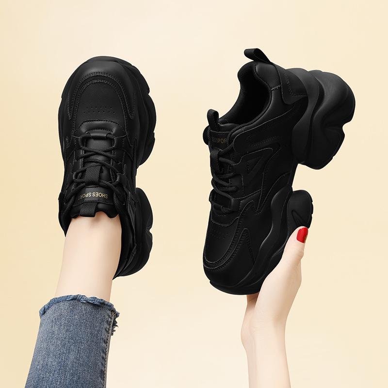 

Женские черные кроссовки-папы, Осень/Зима 2025, Толстая подошва, Модные, увеличивающие рост, с плюшевой подкладкой, Повседневные кроссовки для маленькой ноги. 36