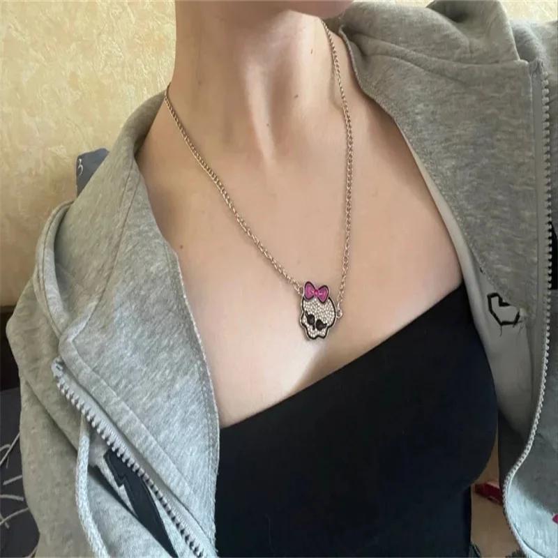 Accessories Pink Bowknot Rhinestone Skull Necklace for Women Fashion Gothic Bone Link Charm Pendant Harajuku Jewelry