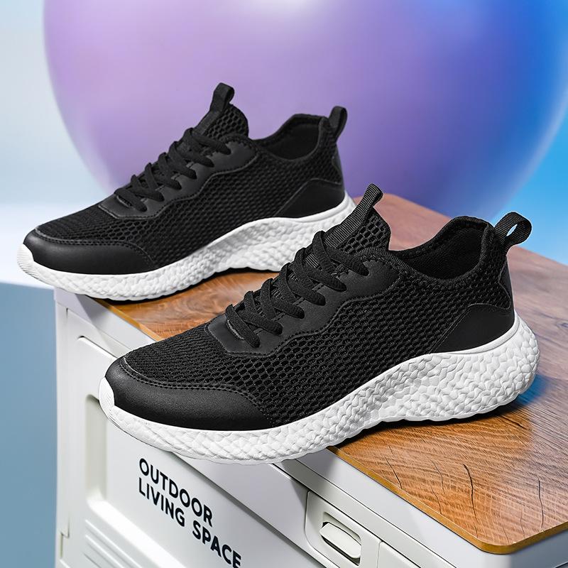Sommer neue Herren leichte Sportschuhe Plateau Freizeitschuhe große Größe atmungsaktive Mesh-Schuhe trendige Herrenschuhe