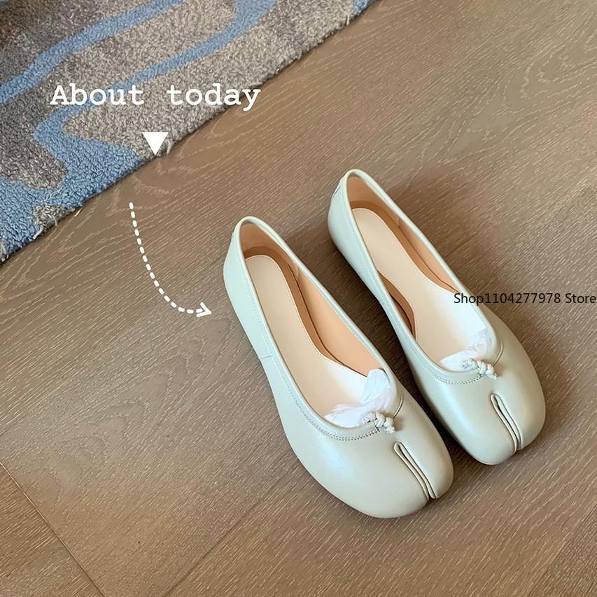 Modă Pantofi Ninja Tabi din Piele Femei Balerini Confortabili cu Vârf Bifurcat Mocasini 2025 Femme Mary Jeans Mocasini Pantofi Balerini Damă