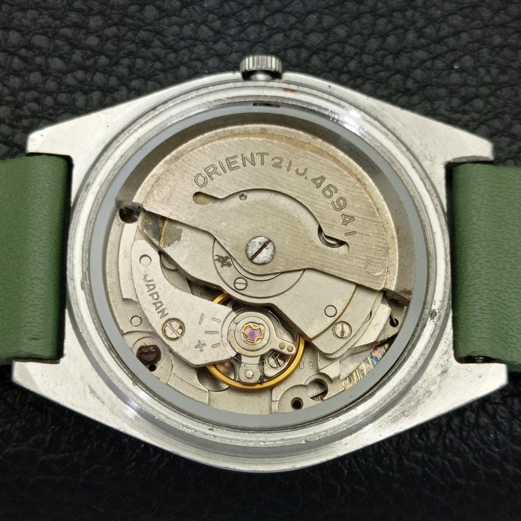 AUTOMATIC 46941 VINTAGE ORIENT JAPAN MENS GREEN COLOR DIAL WATCH a701817-5 R207-a701817