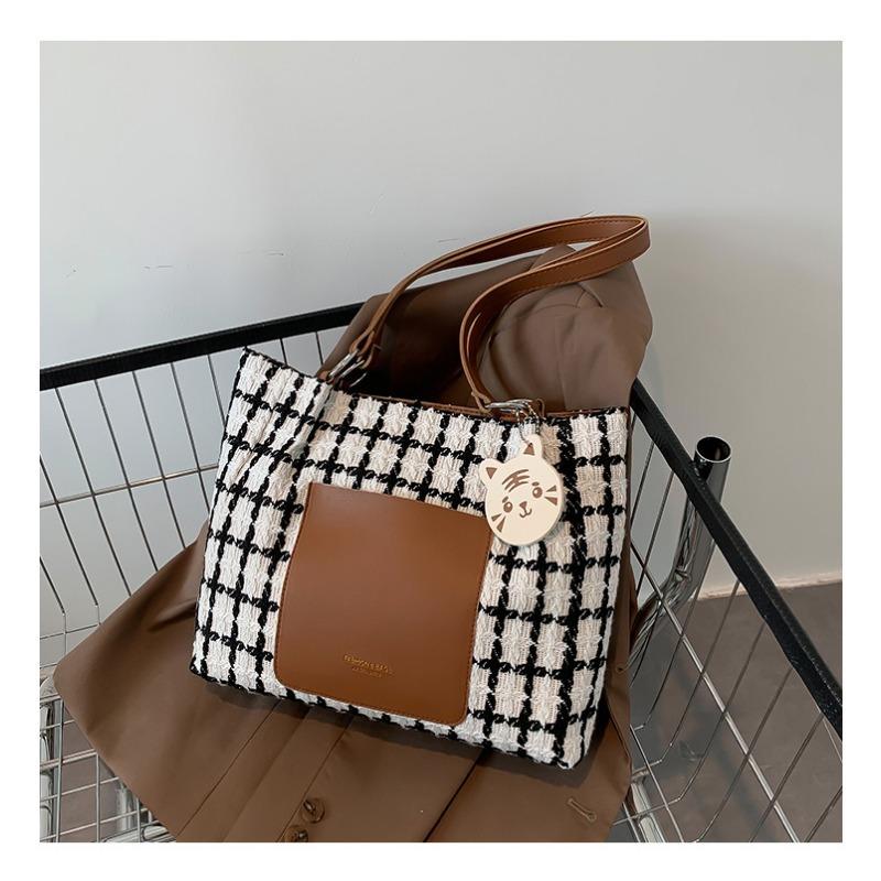Checkered Women's Casual Simple Large Capacity Tote Bag