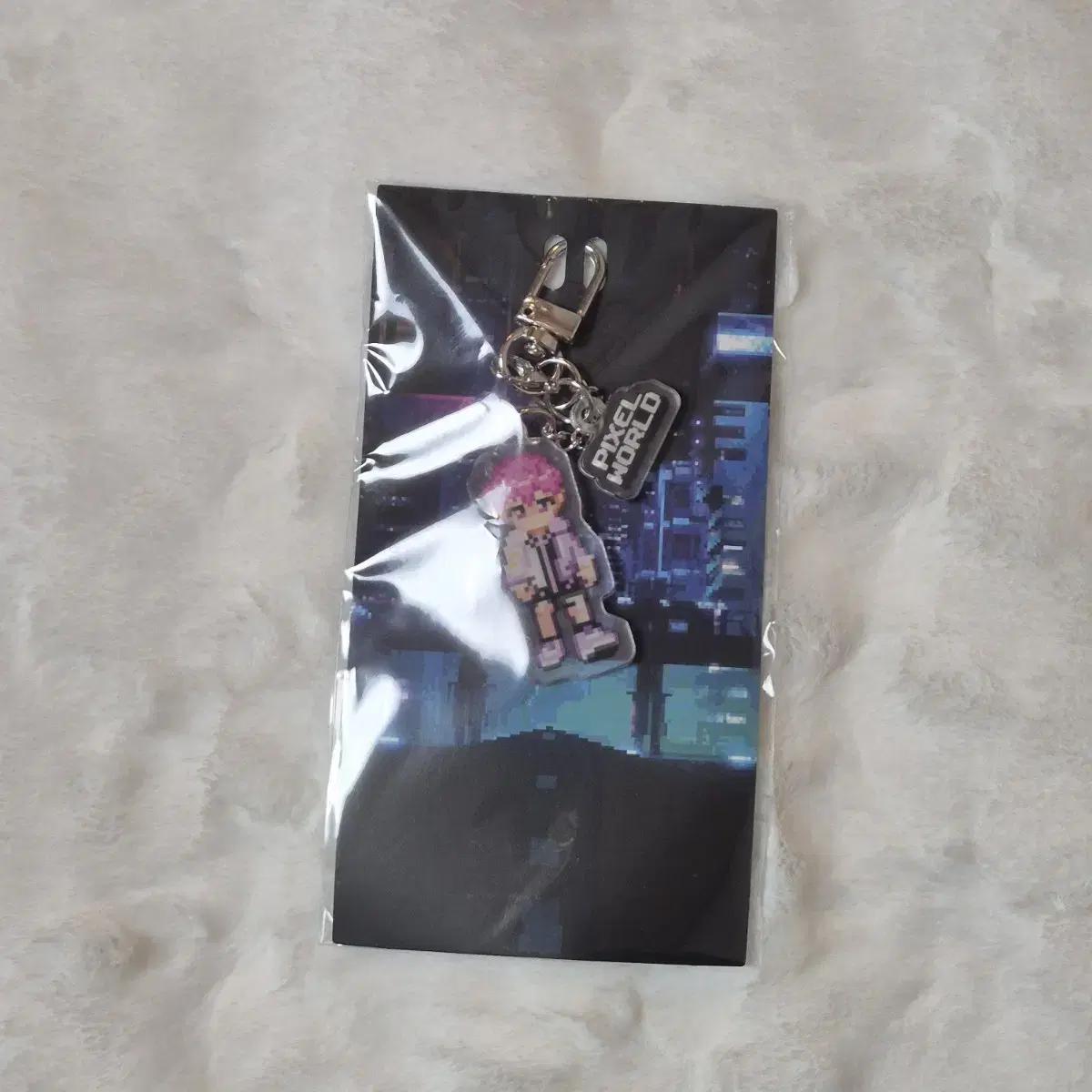 

Plave Pixel World Bamby Keyring Sealed