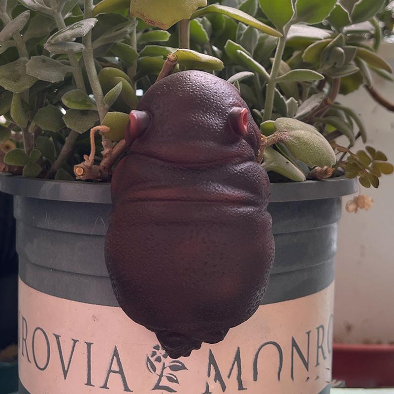 Plant Pot Hanger Resin Climbing Flower Pot Hanger Figurines Cute Animal Hanging Hippo Platypus Otter Statue Plant Pot Hugger