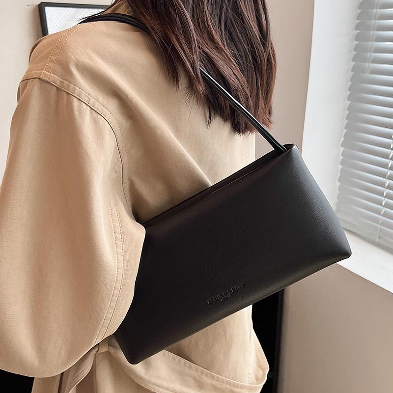 Französische einfache Einzel-Schulter-Unterarmtasche für Frauen, neue Sommer-Umhängetasche, temperamentvolle, vielseitige PU-Handtaschen