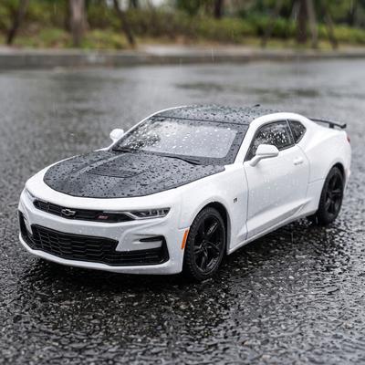 1:24 Chevrolet Camaro Ss Voiture Américaine Muscle Car Modèle Réduit en Alliage Moulé Sous Pression Ornement Jouets Collection Loisirs Cadeau Pour Ami