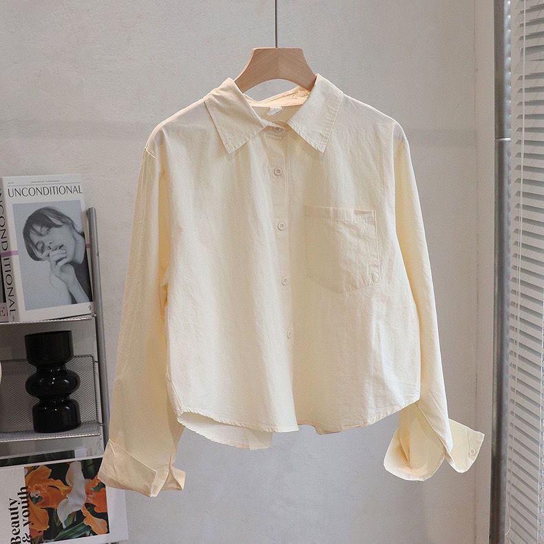 Modna damska bluzka z długim rękawem petite - Wiosenny design