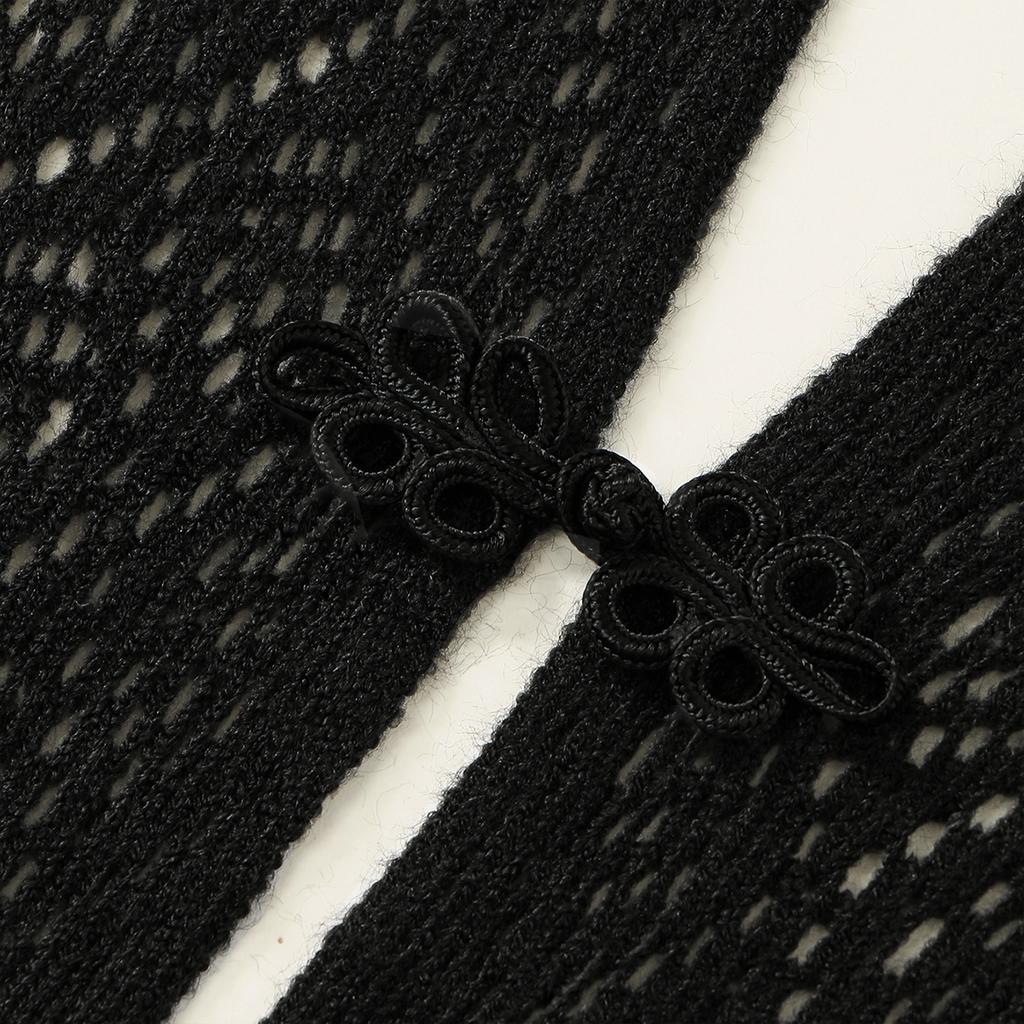 New Knitted Cotton Tassels Shawls Triangle Scarf Woman Soft High Quality Wraps Travel Beach Cape Femme Hollow Fashion Scarves