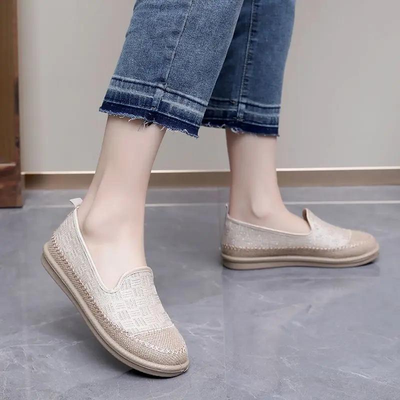 Daily Routine Offer Flat Slip On Woman Footwear Comfortable and Elegant Y2k Fashion New In Designer Luxury 2025 Shoes for Women
