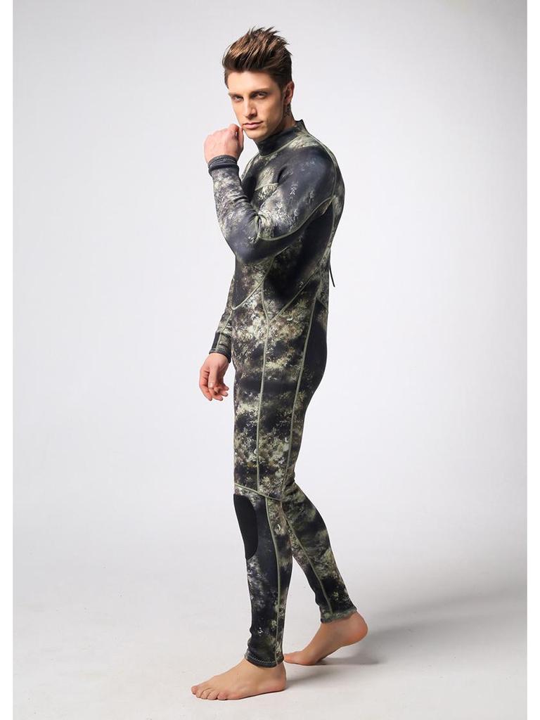 Pánský 1,5mm neoprenový potápěčský oblek Menadi s maskovacím vzorem - Jednodílný neoprenový oblek pro teplo a ochranu před chladem