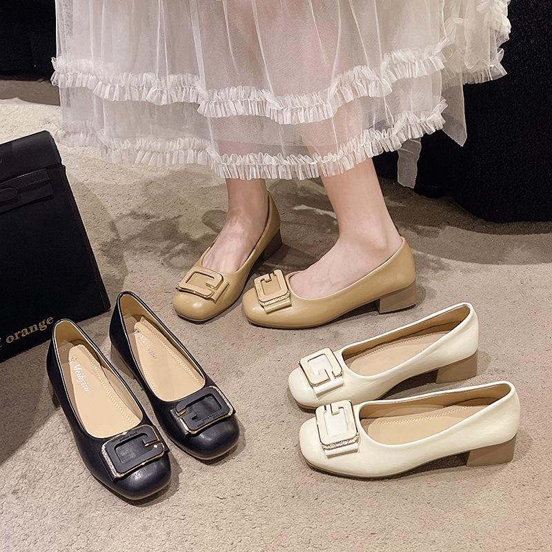 Flat Single Shoes Women's 2025 Spring and Autumn New French Temperament Low Heel Square Head One Pedal Ladyshoes Light Mouth Square Buckle Shoes