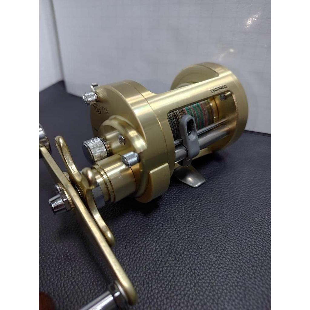 Used SHIMANO CALCUTTA 700 double shaft reel