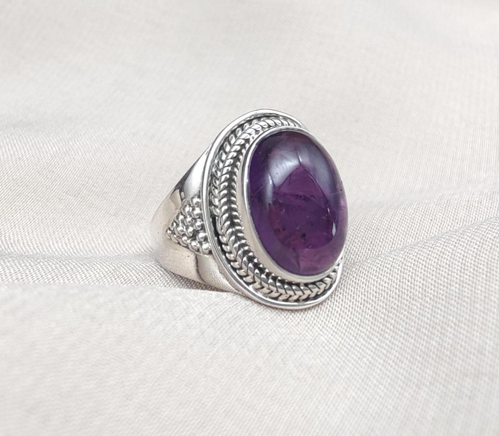 Handmade Amethyst 925 Sterling Silver Ring: Boho Oval Gemstone