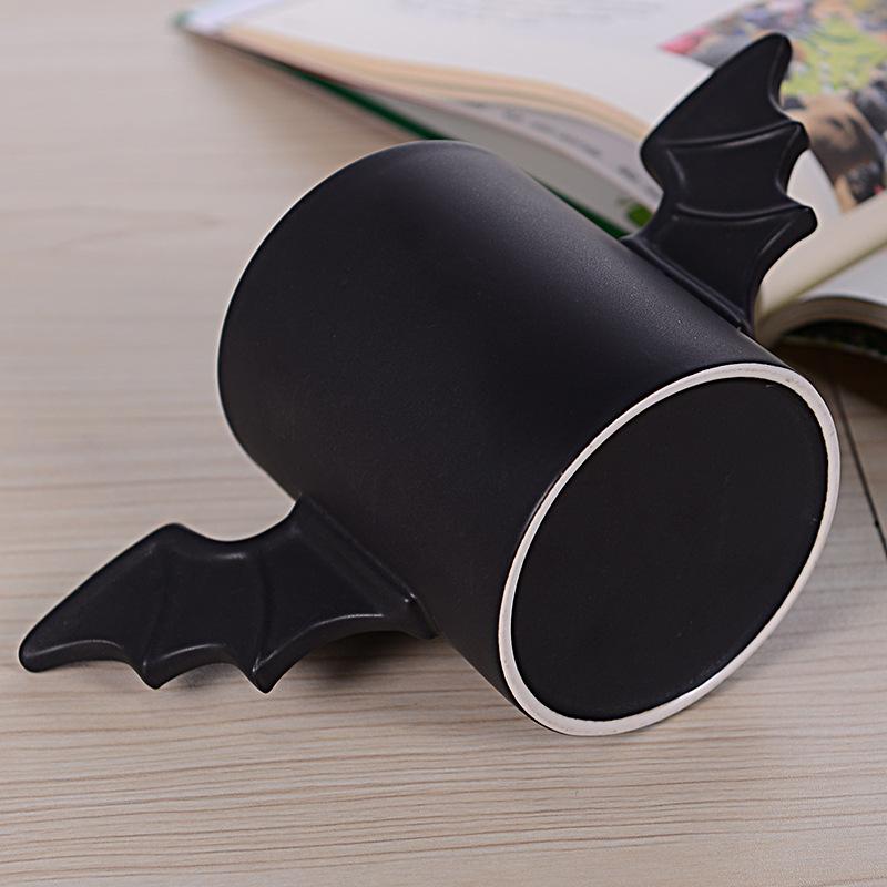 British Bat Mug Creative Batman Ceramic Mug Cartoon Batman Wings 3D Water Cup Coffee Cup