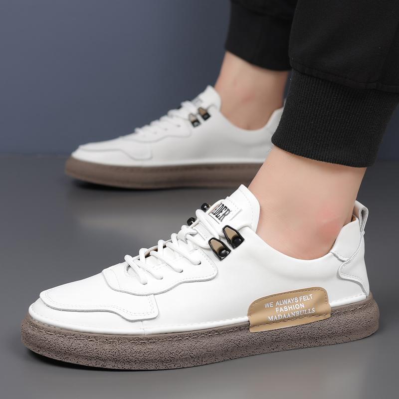 Fashion Fashion All-Matching Sneakers Sports Casual Shoes Versatile Tenis Masculino Walking Shoes New Arrival Men's Skateboard Footwear