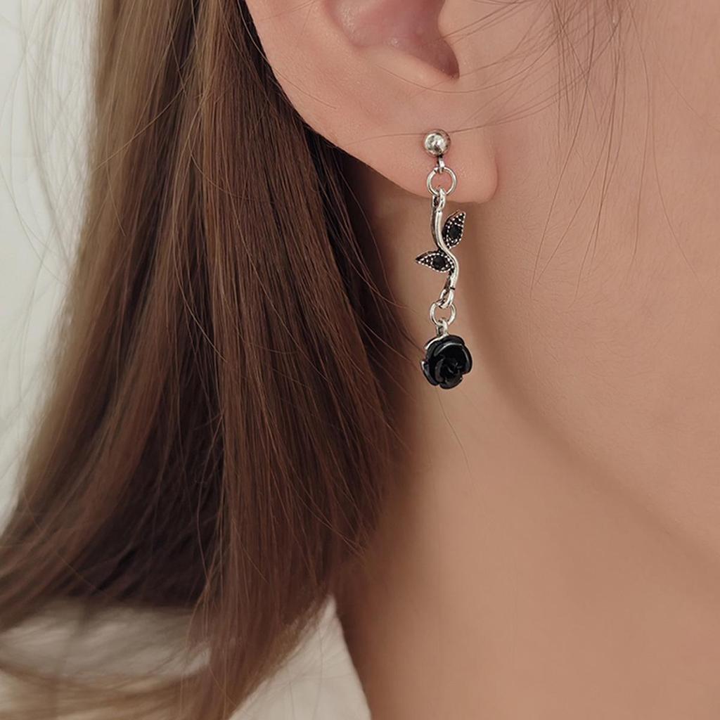 Elegant High-End Women's Retro Silver Fairy Jewelry Set: Black Knight Rose Earrings, Bracelet & Necklace