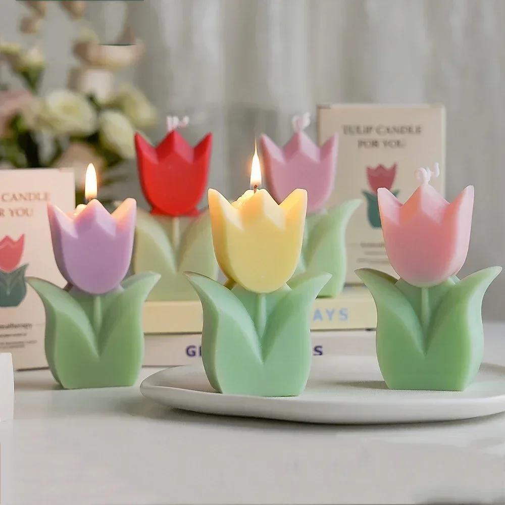Elegant Tulip Scented Candles: Perfect Wedding Favors, Aromatic Room Decor, and Thoughtful Birthday Gifts for Her