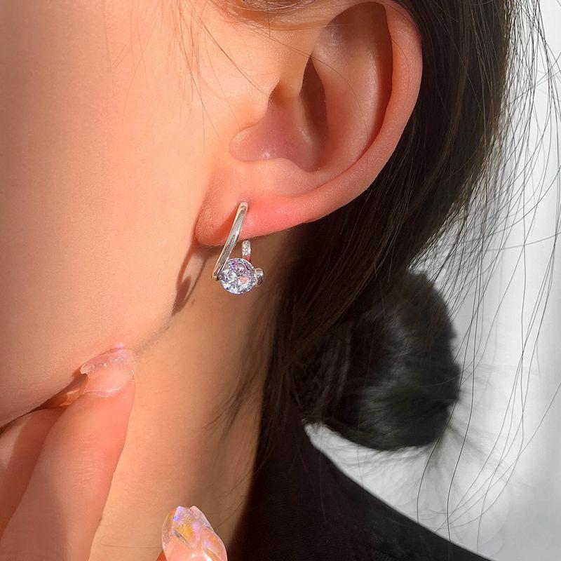 Round Geometric Zircon Earrings for Women - New Minimalist Style