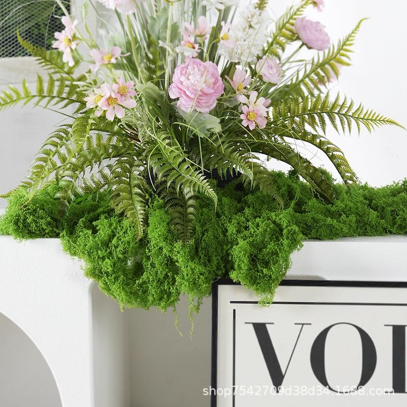 Artificial Green Moss Turf for Decorative Landscaping and Bonsai