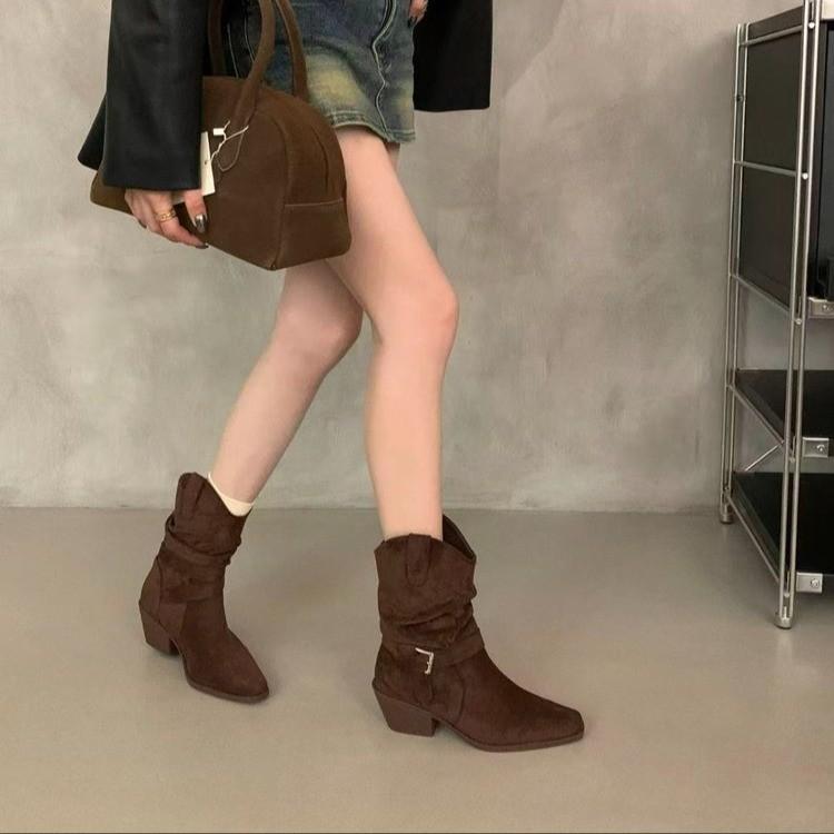 Retro Belt Buckle Suede Pleated Piled Boots Women's Autumn and Winter New V-mouth Wide Tube Thick Heel Fashion Boots