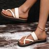 2024 Yazı Sıcak Satış Kadın Ayakkabıları Modaya Uygun Düz Renk Parmak Arası Kadın Terlikleri Alçak Topuklu Günlük Kadın Plaj Terlikleri