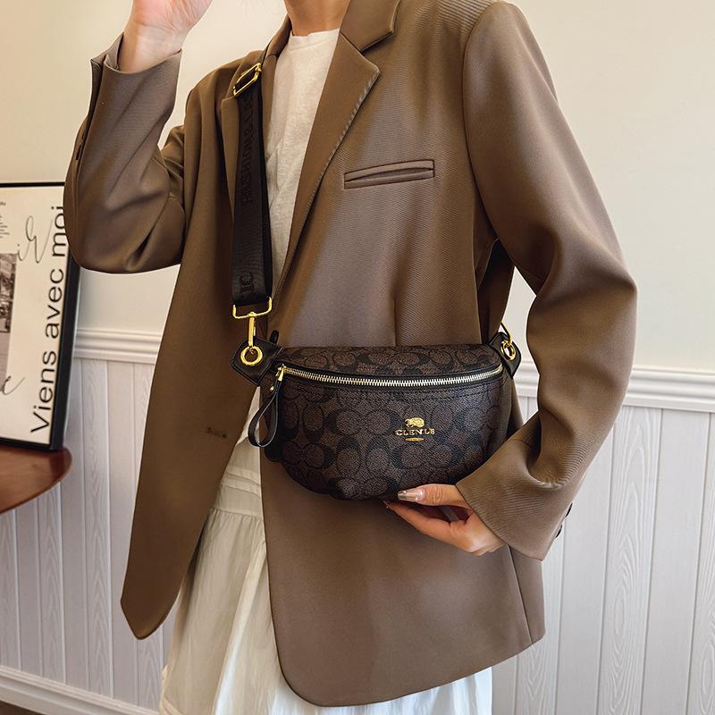 Premium bag women's new retro printed messenger bag women's breast bag wide shoulder strap women's bag casual bag trendy girl