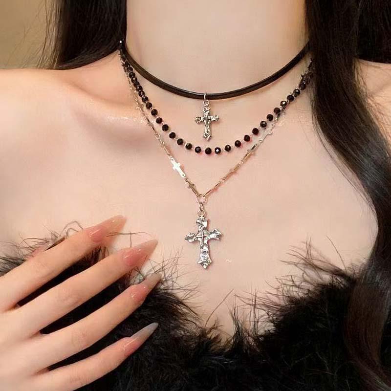 Retro Y2K Dark Punk Beaded Necklace - Multi-layered Clavicle Chain for Women