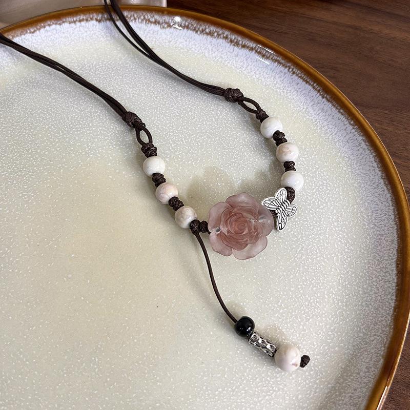 Keramische Rose gewebte Halskette Damen Sommer neues Mode-Retro-Accessoire kann lange Schlüsselbeinkette gezogen werden