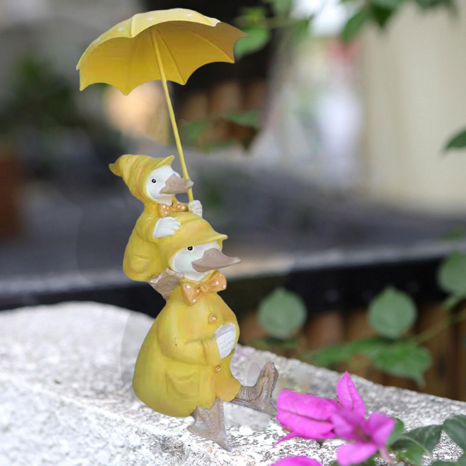 Duck Holding Umbrella Statue Garden Decoration for Home Tabletop Garden
