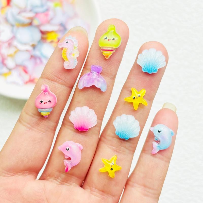 50 Pcs New Cute Mini Resin Cartoon Marine Animals Dolphins Flatback Ornament Jewelry Making Manicure Hairwear Accessories A39