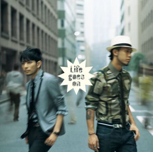 

CD CHEMISTRY - Life goes on DFCL1489 Japan ObiJapanese Pop/Rock Used