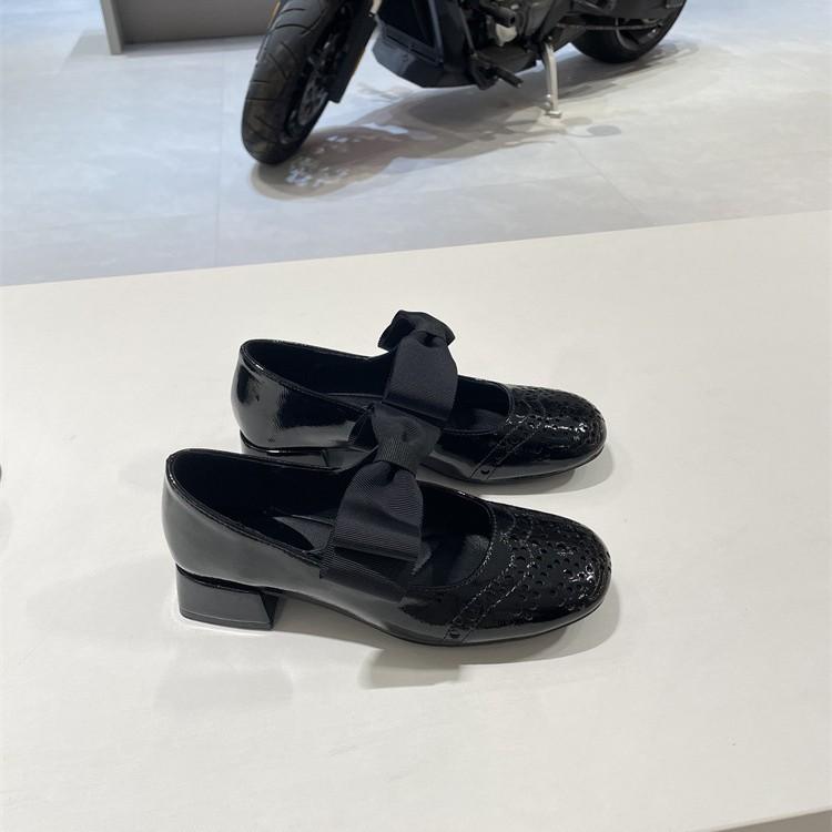 Miu Style Bow Leather Mary Jane Single Shoes Women's Spring Engraved Thick Heel High Heels Small Leather Shoes Ladyshoes