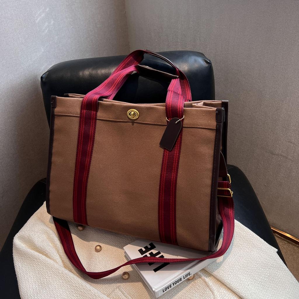 Large Capacity Casual Canvas Bag Women'S Niche Commuter Shoulder Bag High Sense Simple Versatile Portable Messenger Bag