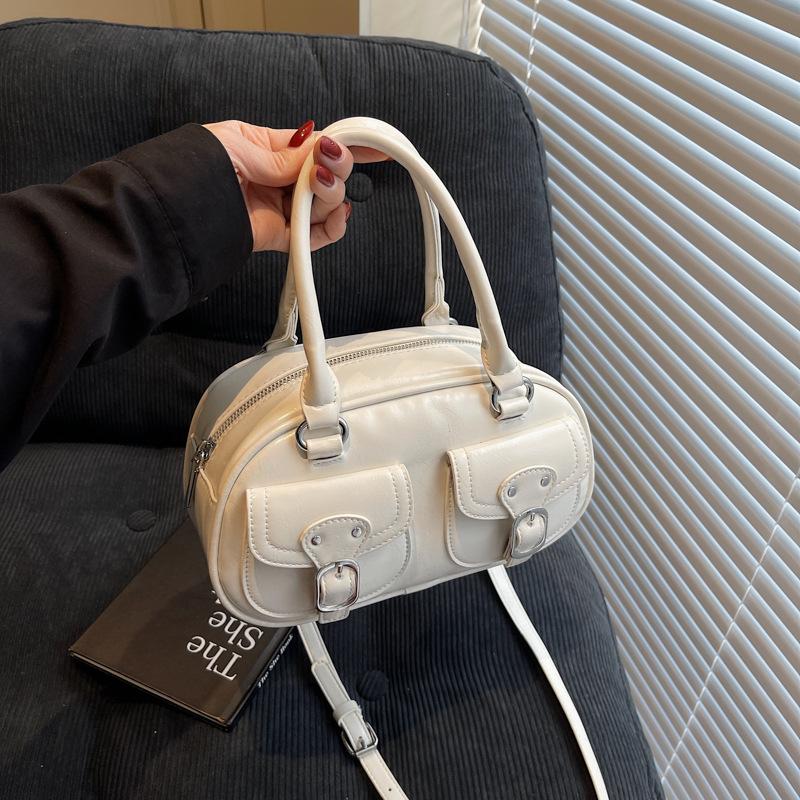 Retro niche handbag small bag women's 2025 new simple bowling bag versatile shoulder messenger bag