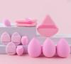 Set de 12 Esponjas de Maquillaje Multiusos, Hecho de 3 Borlas para Polvo Suelto, 3 Mini Borlas para Cojín de Aire, 3 Huevos de Belleza y 3 Mini Belleza