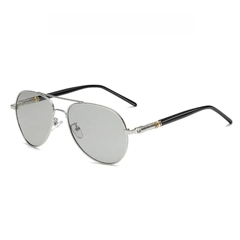 Fashion Photochromic Sunglasses Men Women Color Changing Polarized Sun Glasses Anti Glare Driving Eyeglasses UV400 Pilot Style