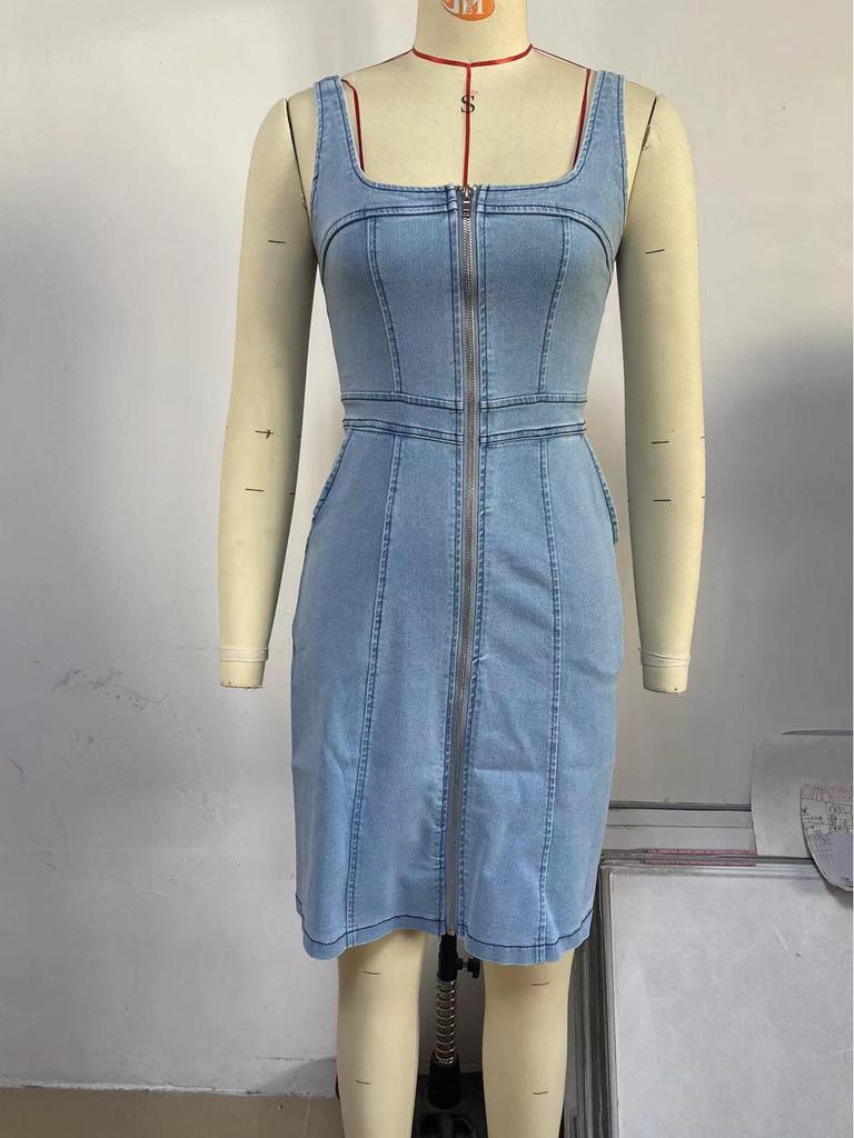 Spring/Summer 2024 Slimming Sleeveless Denim Dress for Women