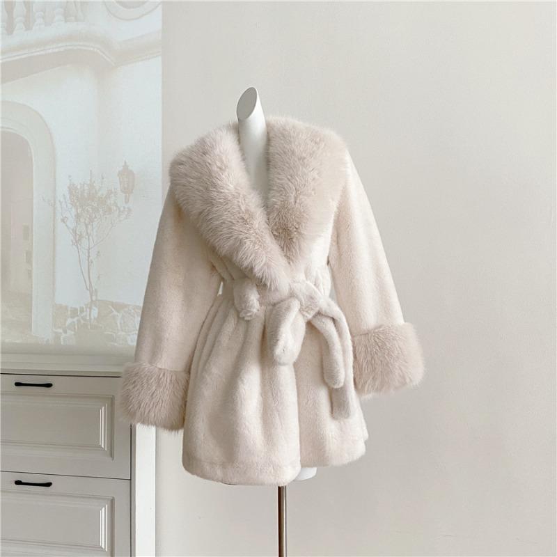 

Осенне-зимнее женское толстое теплое пальто с большим меховым воротником из искусственного меха One Size белый