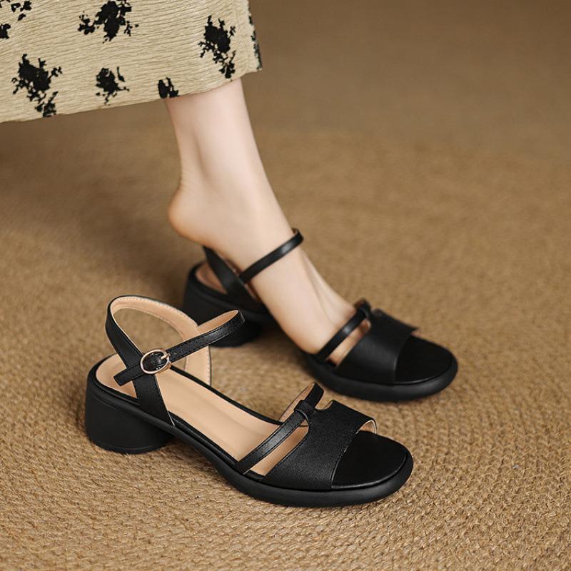 

New round head high-heeled sandals casual summer buckle wide strip sandals women s rubber thick sole non-slip large and small size women s shoes 39 чёрный